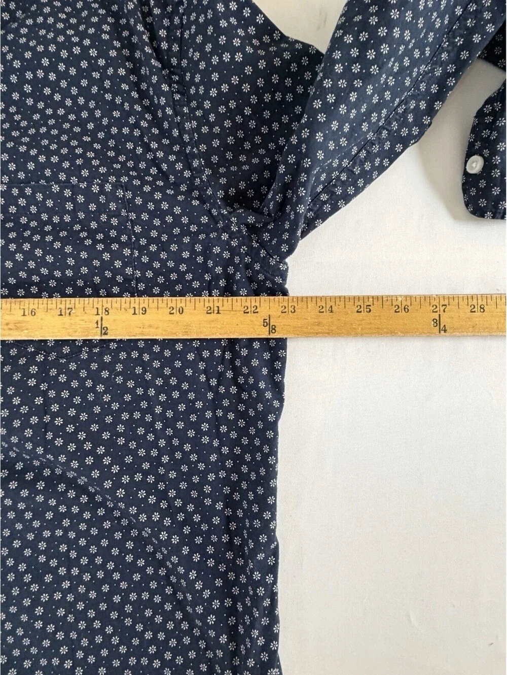J.Crew Navy Floral Print Button-Up Shirt Men's XL
